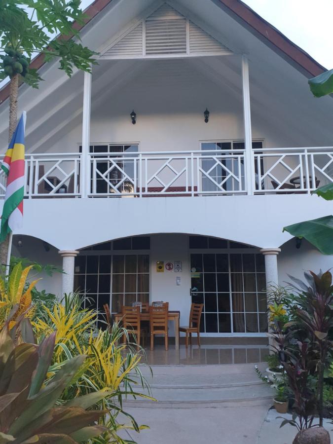 Kai Selfcatering Hotel La Digue Exterior photo